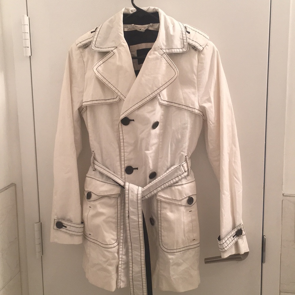 Banana Republic Raincoat w/ Removable Vest & Belt